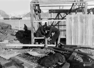 La epopeya polar en Bahía Margarita: el rescate sobre la construcción de la Base General San Martín