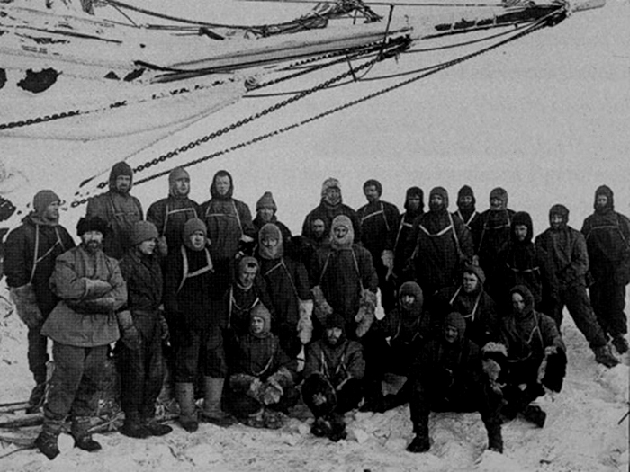 Miembros de la tripulación de la Expedición Imperial Transantártica